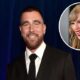 Travis Kelce and Taylor Swift smilling