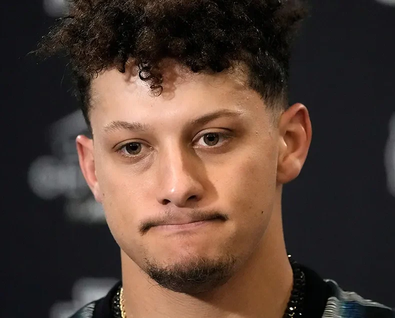 patrick mahomes in tears